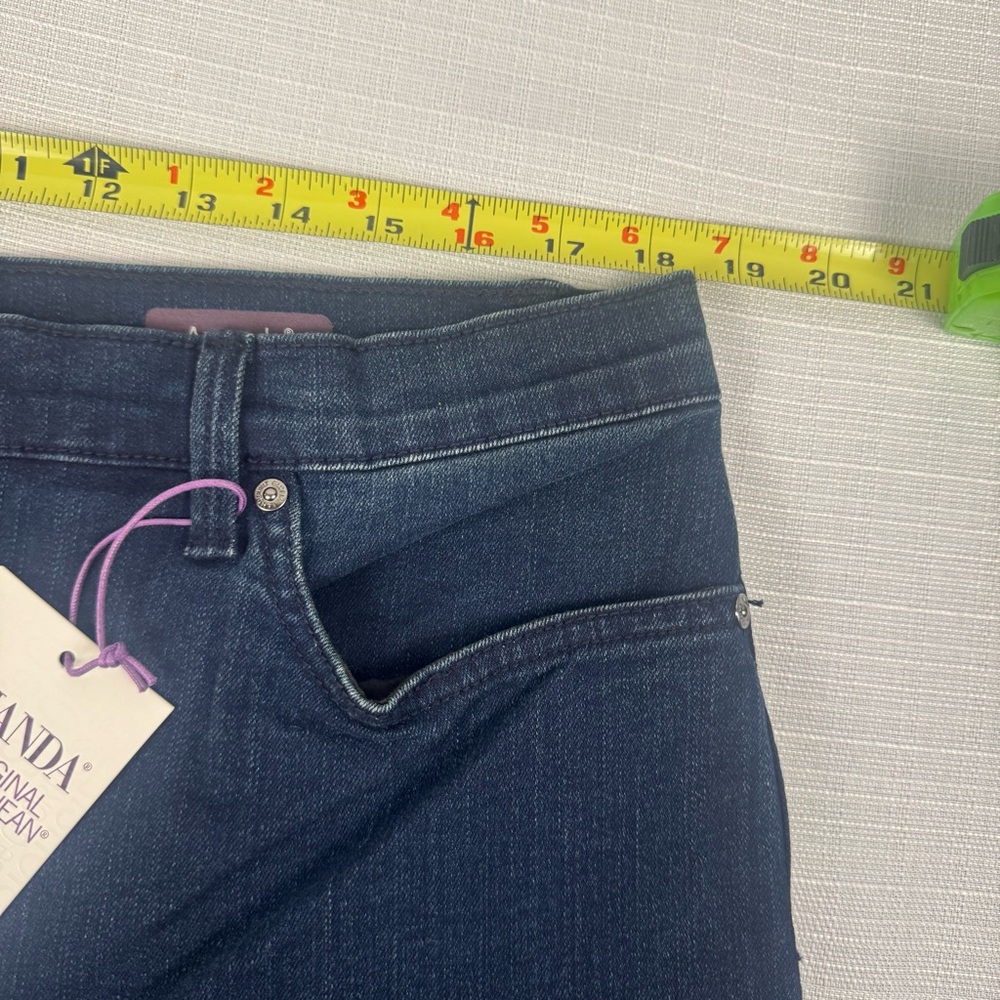 Gloria Vanderbilt Womens Amanda Slimming Jeans Blue Stretch Denim 18 Average New - Picture 6 of 7